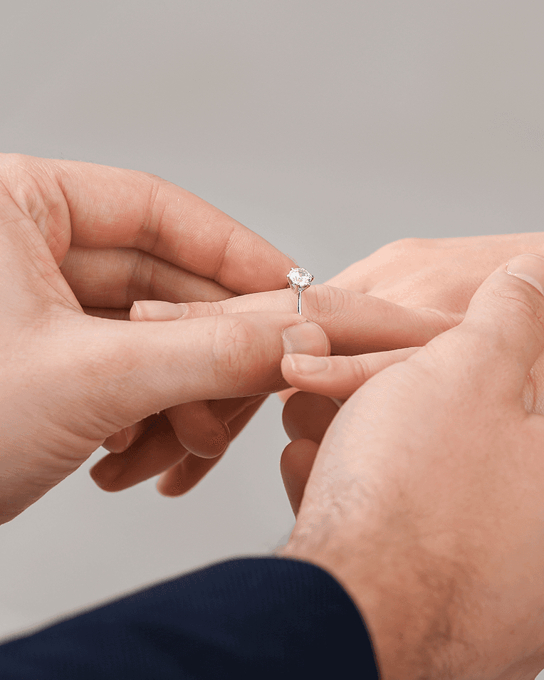 White Gold jewellery by MOH London