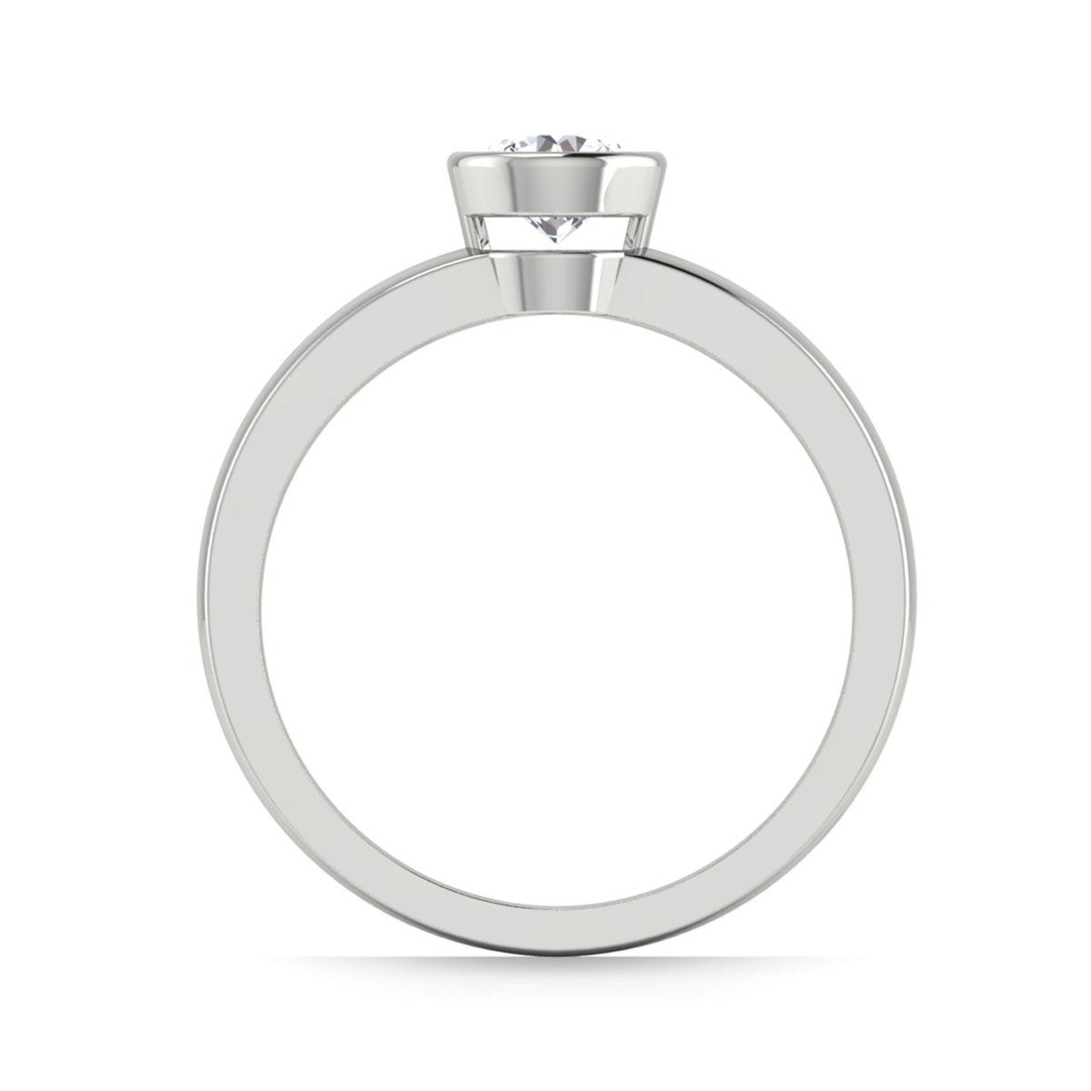 Liz in Platinum — view 2