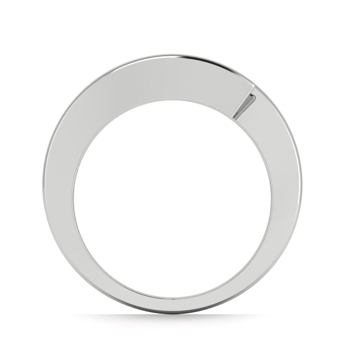 Caitlin in Platinum — view 2
