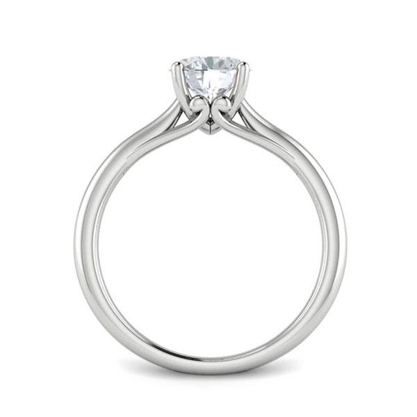 Kiki in Platinum — view 2