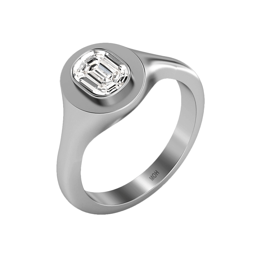 O Letter Alphabet Signet Ring in 18k White Gold — view 2