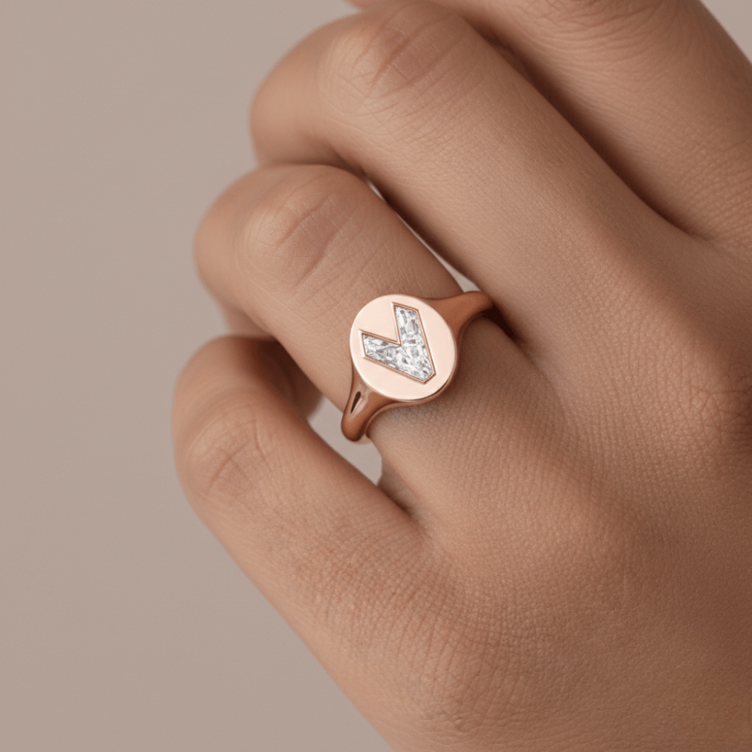 V Letter Alphabet Signet Ring — view 2