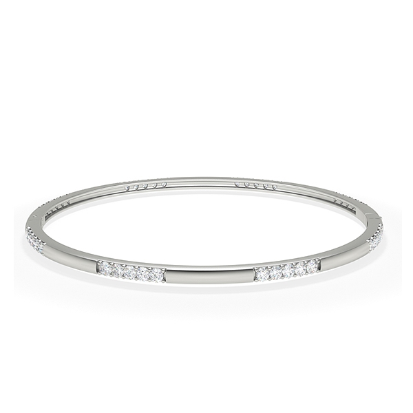 Clare in 18k White Gold