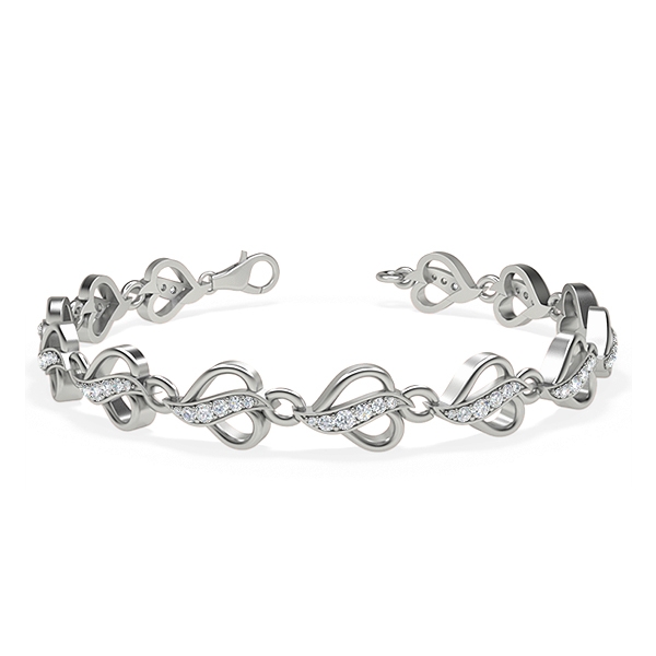 Selene in 18k White Gold