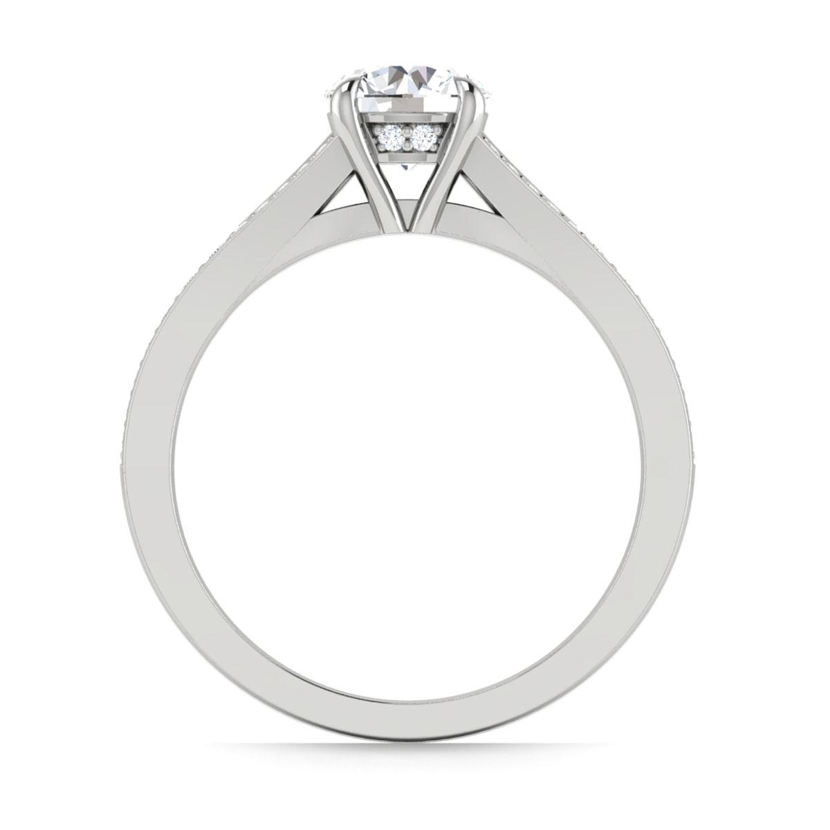 Penka in Platinum — view 2
