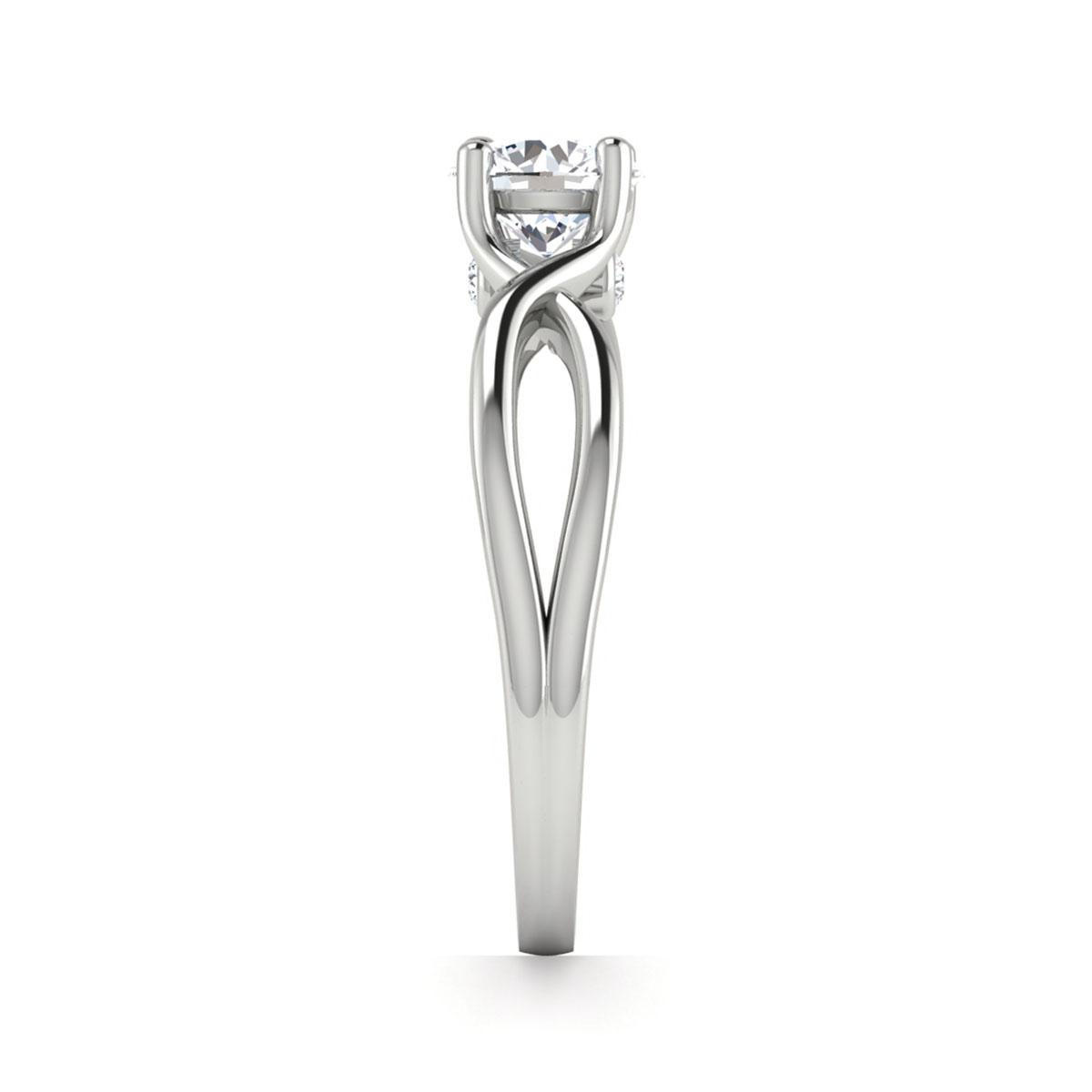 Diti in Platinum — view 4