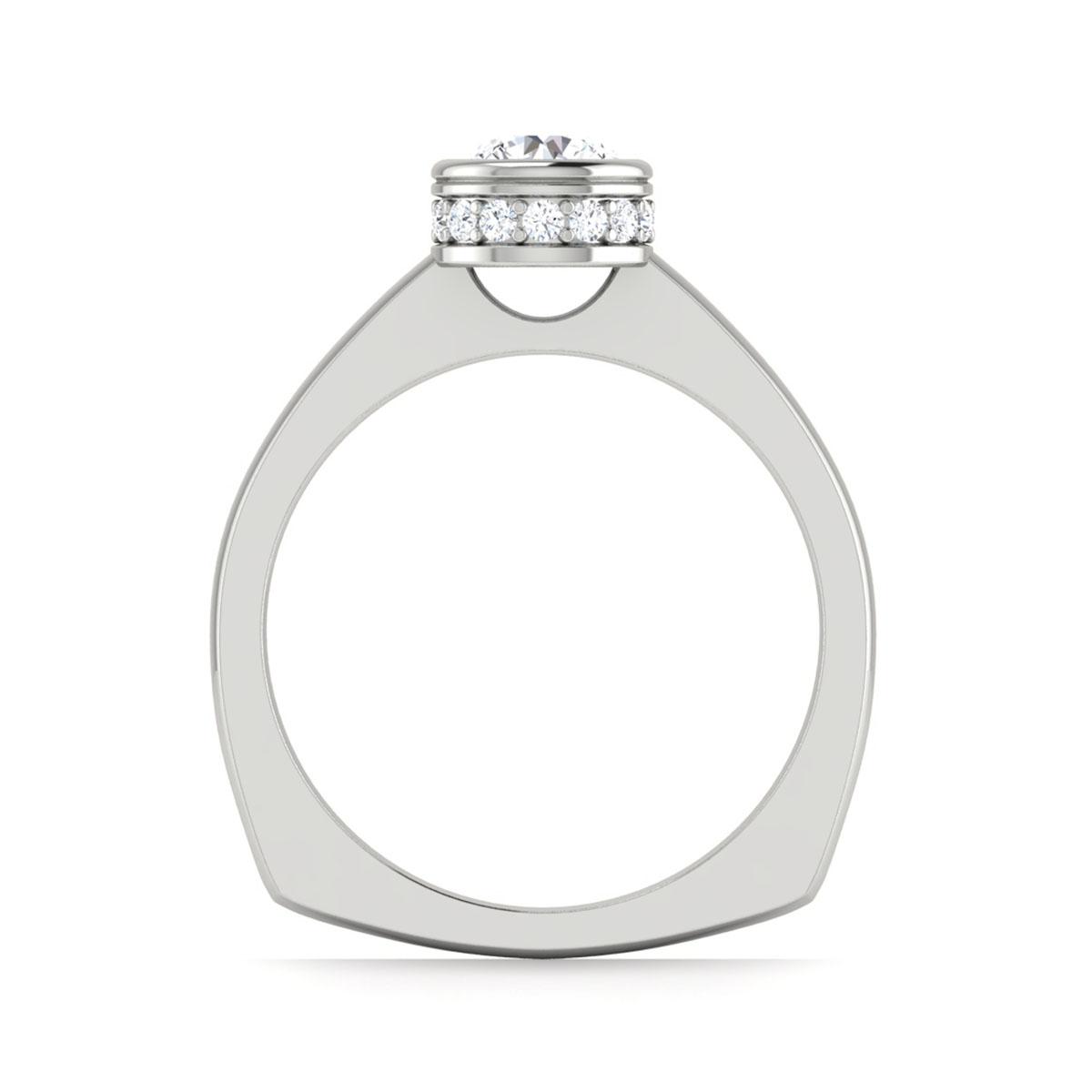 Ena in Platinum — view 2