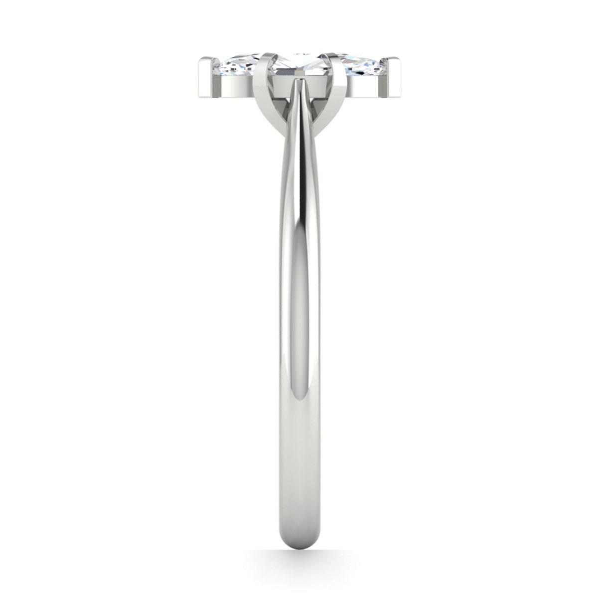 Gaga in Platinum — view 4