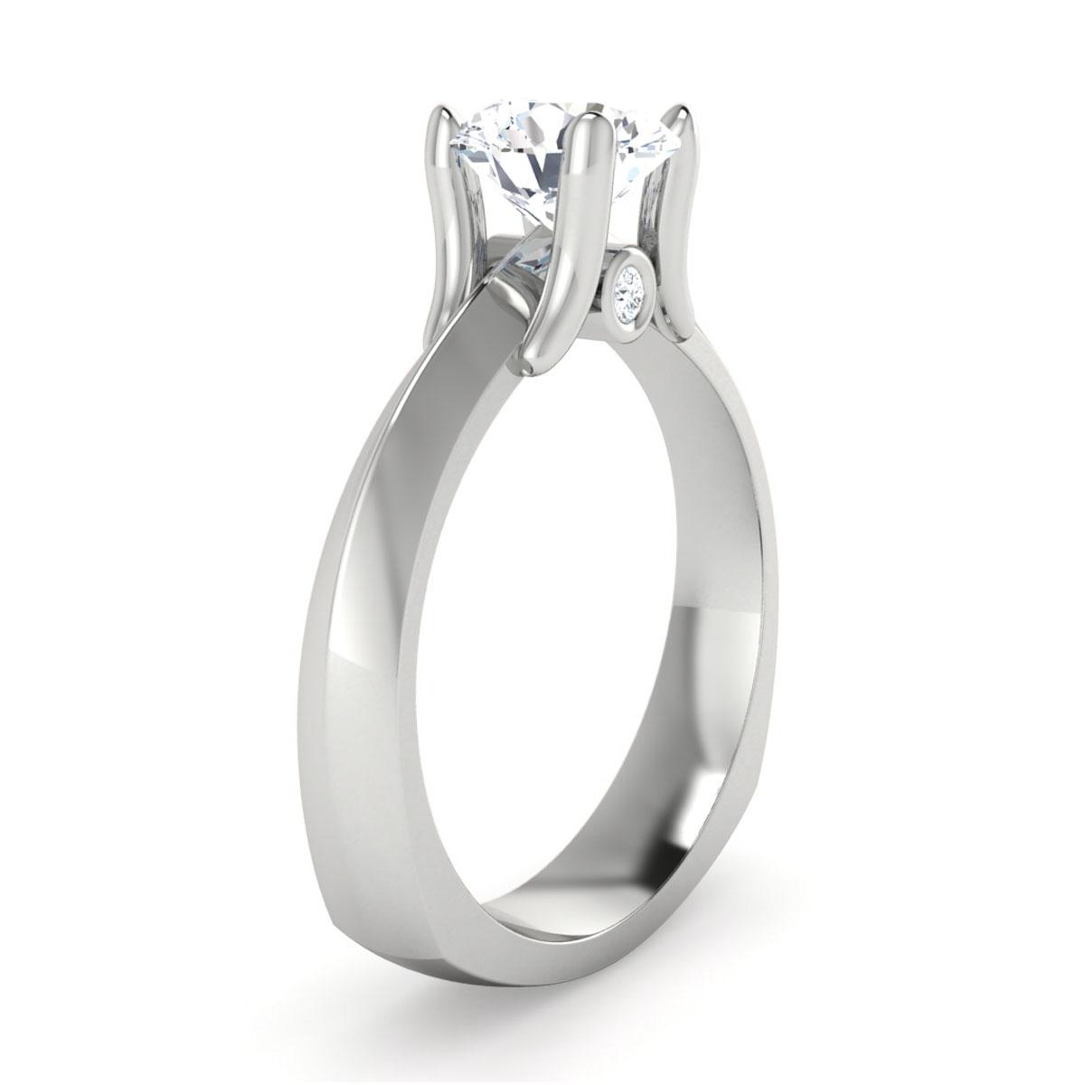 Lilah in Platinum — view 3