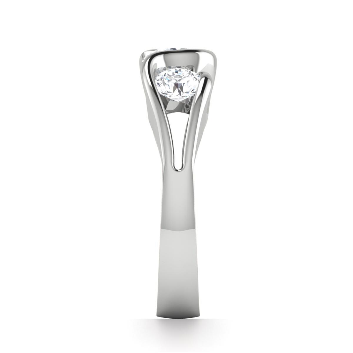 Xia in Platinum — view 4