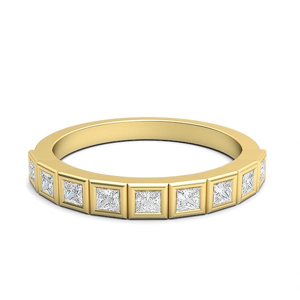 Hailee in 18k Yellow Gold