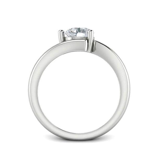 Lia in Platinum — view 2