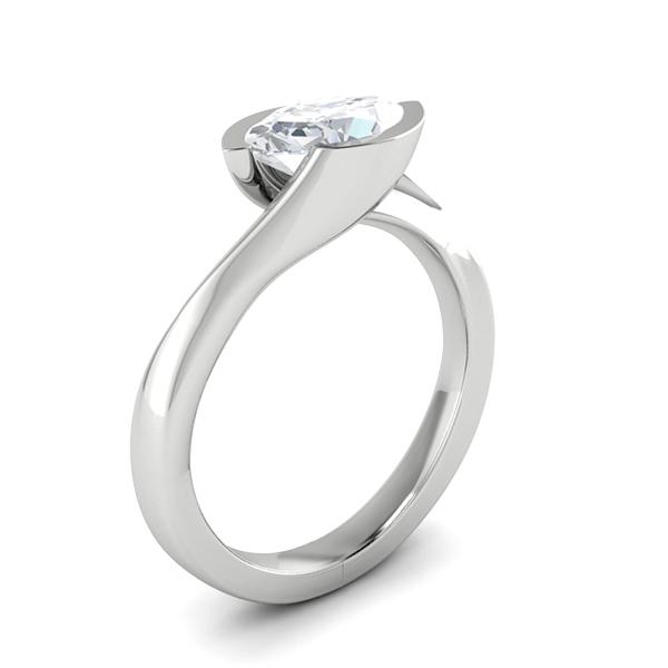 Madonna in 18k White Gold — view 3